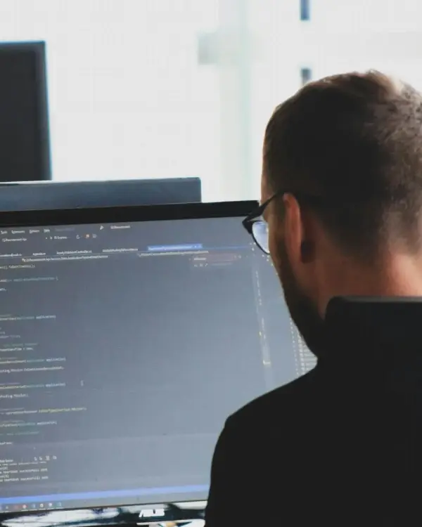 Integrando PHP en soluciones de software en la nube: casos de éxito y buenas prácticas
